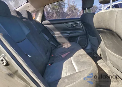 2016 Nissan Altima 2.5 from USA, damaged, VIN 1N4AL3AP1GC176286